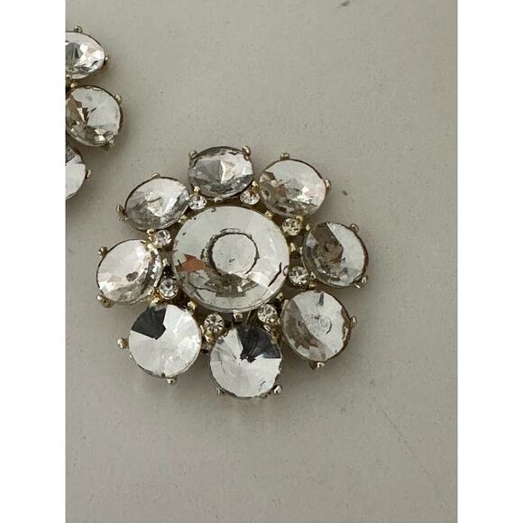Vintage Women's Silver Rhinestone Rosette Stone Clip-on Earrings - Picture 4 of 13